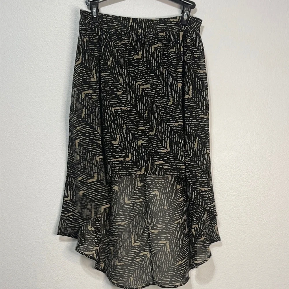 Forever 21 Black and Beige High-Low Midi Skirt Size Medium Waist 14” No Stretch - Picture 1 of 8
